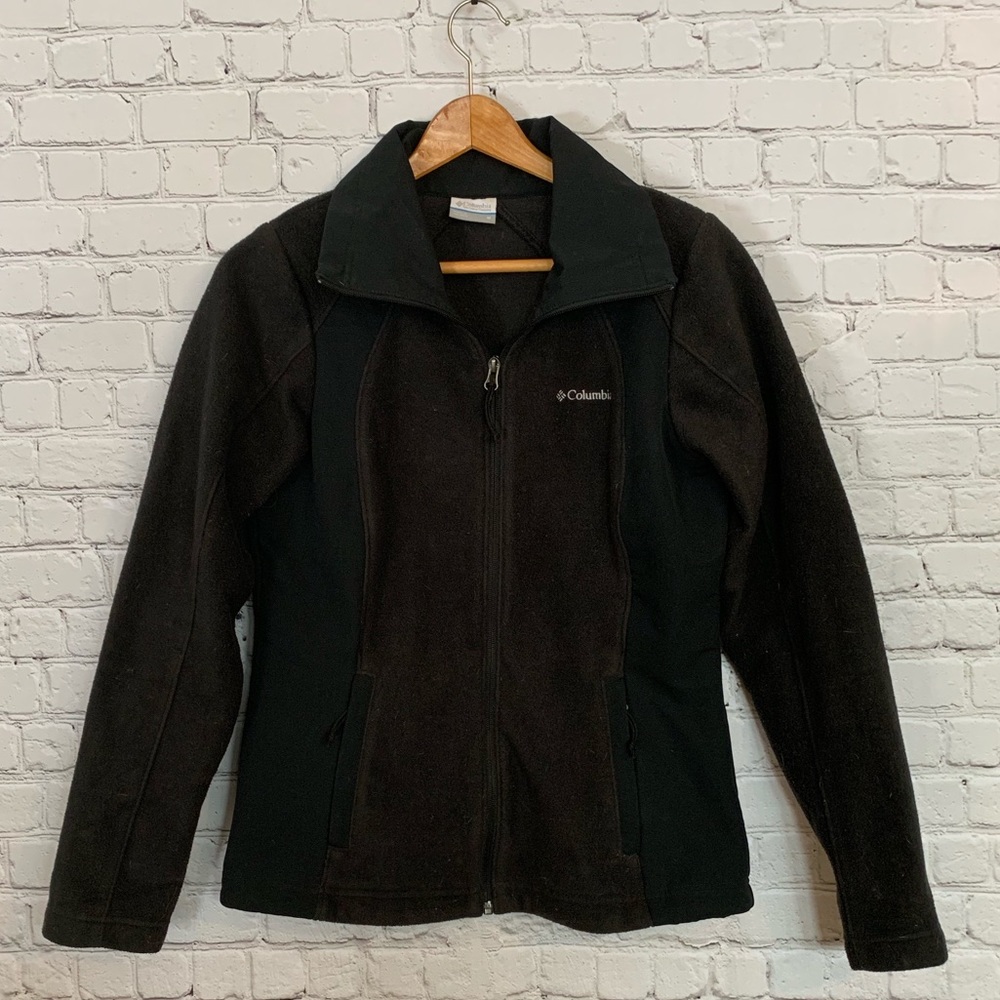like new🖤 Columbia jacket🌿
